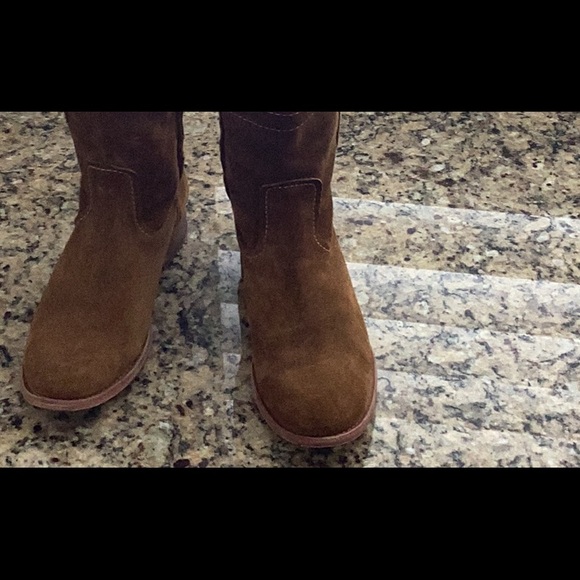 Women’s Frye Reddish Brown suede leather ankle boots  7 M. Adorable ❤️ like new - Picture 5 of 12
